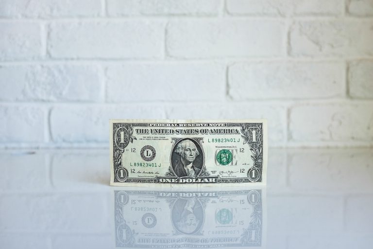 Read: Gender and Financial Literacy at Older Ages in America