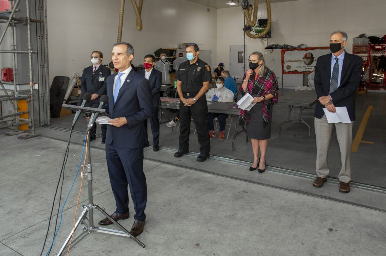 Read: USC Schaeffer Collaborates with L.A. City and County to Explore Use of Rapid COVID-19 Testing
