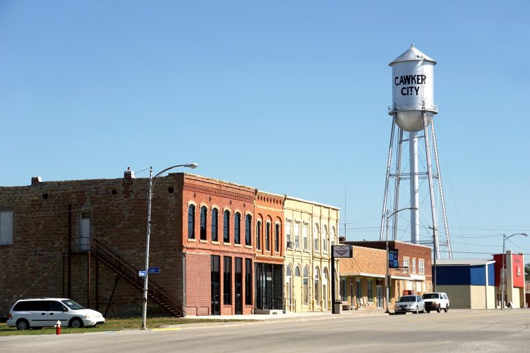 Read: Assessment of Racial Disparities in Mortality Rates Among Older Adults Living in US Rural vs Urban Counties From 1968 to 2016
